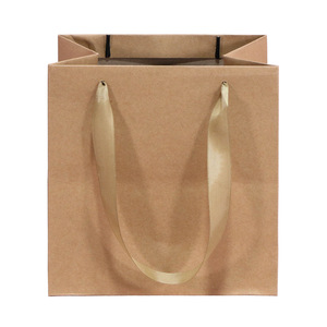 Sacs en papier à fond carré Xinyintong pour cadeaux, mariage, biodégradables, avec impression de logo, sur mesure - Product Image 2