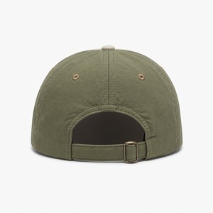 Casquette de baseball en nylon matelassée à logo personnalisé brodé, 6 panneaux, visière incurvée, chapeau d'hiver matelassé, vente en gros, fabricant - Product Image 5