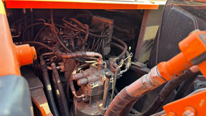 Pelle japonaise Hitachi ZX210 d'occasion 2023 Modèle 21 tonnes Moteur et engrenage Équipement de construction multi-tâches - Product Image 6