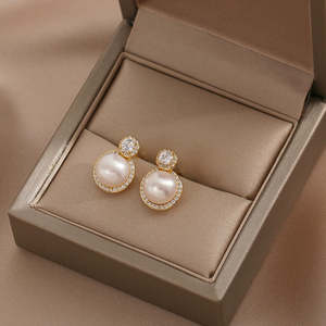 Pendientes de Perlas de Agua Dulce Estilo 1622 para Mujer, Diseño Elegante - Product Image 4