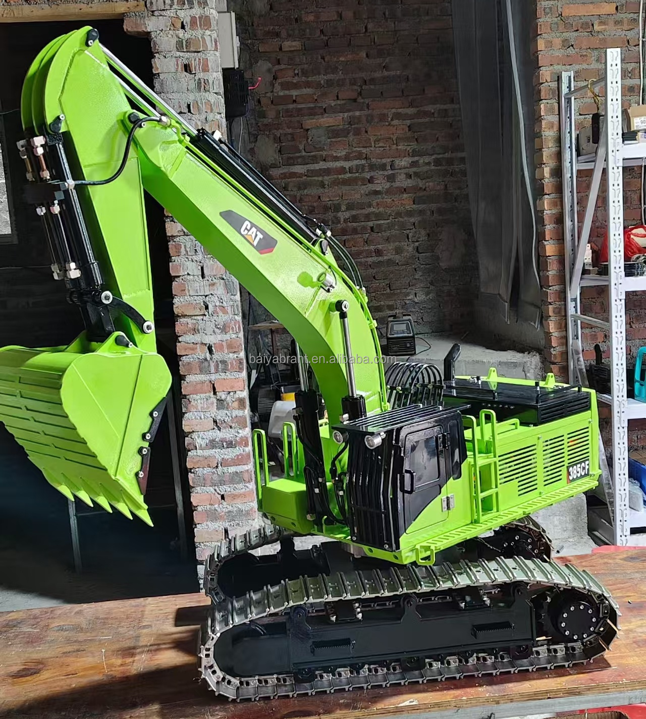 RC Cat Excavator - 1/8 Scale Remote Control Excavator Toy