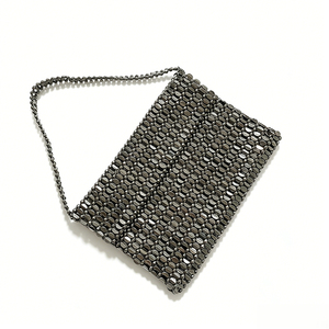 Bolso <span class=keywords><strong>de</strong></span> Moda Brillante con Cuentas Acrílicas Planas en Forma <span class=keywords><strong>de</strong></span> Almendra, Tejido a Mano, Tipo Bandolera/Axilar con Tapa Abatible para Mujer - Product Image 4