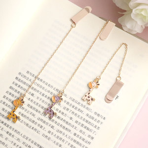 Customized Bookmark Wholesale Fantasy Promotional Sublimation Fantasy Cartoon Giraffe Metal Book Marks Wth Charm