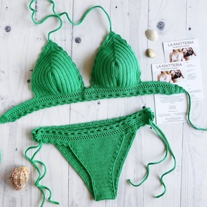 Conjunto de Bikini de Hilo Hecho a Mano Personalizado para Mujer, Traje de Baño Deportivo con Cuello en V, Mini Bikini de 2 Piezas Tejido a Crochet - Product Image 1