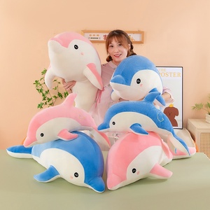 Vente directe usine, vente en gros et au détail : <span class=keywords><strong>Peluche</strong></span> géante en forme de <span class=keywords><strong>dauphin</strong></span>, douce et mignonne, jouet en <span class=keywords><strong>peluche</strong></span> animal marin, oreiller de sommeil pour enfants - Product Image 2