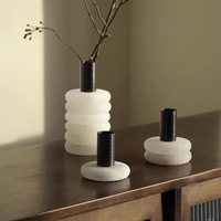 Vase en marbre naturel moderne et simple, ornement fait main, décoration d'intérieur, design artistique, pour bureau, salon, hôtel, décorations de fête