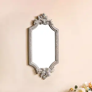 Miroir mural décoratif durable avec cadre robuste et verre de haute qualité pour reflets clairs pour la décoration du salon et de la chambre à coucher - Product Image 1