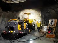 Foreuse minière souterraine Jumbo XUD125 en Chine, équipement de forage pour grandes mines et tunnels avec boîte de vitesses et composants principaux de la pompe