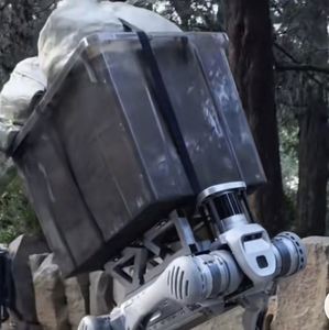 Unitree หุ่นยนต์อุตสาหกรรม B2วิ่งเร็วที่สุดหุ่นยนต์สี่ล้อเกรดอุตสาหกรรม6เมตร/วินาที - Product Image 1