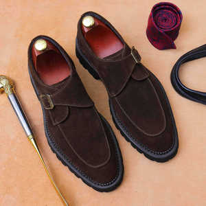 Nouvelle Tendance – Mocassins Homme en Cuir Véritable Brillant, Style Britannique Sportif Décontracté, Légers, Antidérapants et Isolants pour l'Automne - Product Image 1