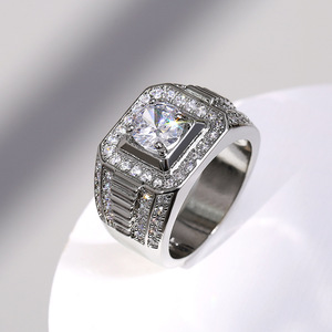 Anello dal Design Audace Stile Classico per Uomo - Product Image 3