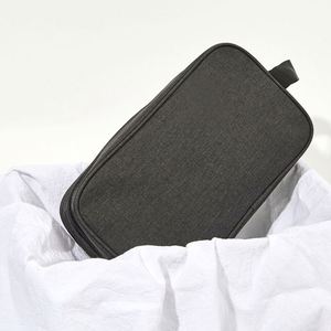 Pochette de toilette personnalisée avec logo, fermeture éclair, sac de soins personnels, trousse de toilette de voyage pour cadeaux d'événements - Product Image 4