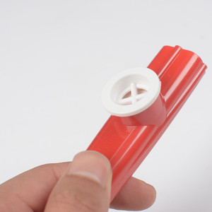 <span class=keywords><strong>Kazoo</strong></span> pour enfants, instruments de musique, fournitures de fête, <span class=keywords><strong>kazoo</strong></span> en plastique en vrac, sifflets de fête pour garçons - Product Image 4