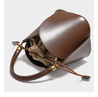 Tas Selempang Wanita Mini Terbaru Desainer Fashion Tali Serut Kulit Asli Tas Selempang Crossbody Tote Bucket Bag Dompet Tas Tangan