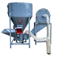 Mélangeur-broyeur vertical auto-aspirant adaptable pour matériaux humides et secs, capacité 500 kg, pour le traitement des céréales sèches et des matières premières ensilées humides