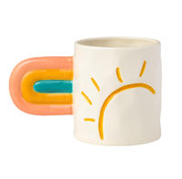Tasse personnalisée arc-en-ciel nuage peint à la main sous glaçure poignée créative tasse en céramique de lait de café