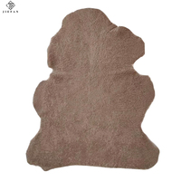 Fourrure d'animal en peau de mouton bouclée australienne hiver cheveux courts laine douce motif brut pour vêtements
