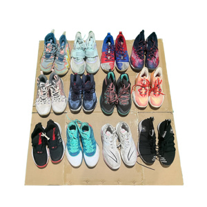 Zapatillas de Baloncesto de Segunda Mano de Grado A al por Mayor, Transpirables, de Marca Original, Usadas para Hombre, en Pacas - Product Image 2