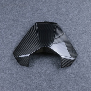 Cubierta de Tanque de Fibra de Carbono Seca 3K para Motocicleta RC 390 2018+, Carenado de Tanque de Combustible Ligero de Alta Resistencia con Instalación Atornillable - Product Image 5
