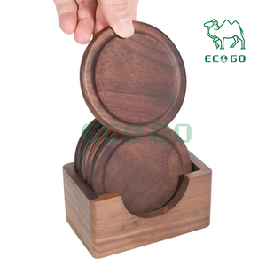 Sous-verres en bois de bambou naturel de résine de style d'océan gravés en bois massif pour le mariage - Product Image 4