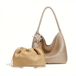 2025 nouvelle grande capacité tissé à la main sac Double étoile pendentif populaire unique sac à bandoulière mode tendance Sacs Main Pour Femmes - Product Image 6