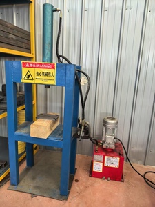 Mạnh mẽ mang lên đến 20t thủy lực khuôn Báo Chí với 3KW trạm bơm cho kho lưu trữ - Product Image 6