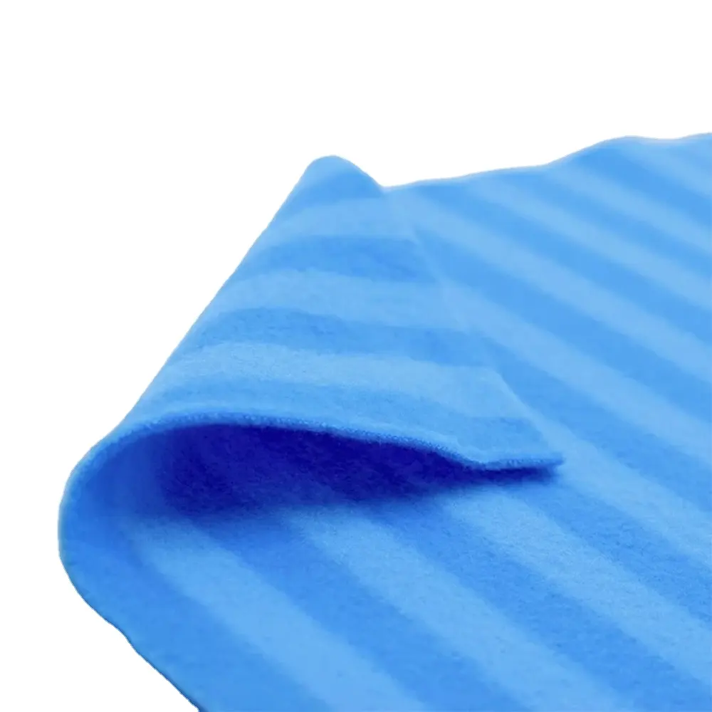 Fabrika toptan sıcak yumuşak polyester battaniye için DTY iplik baskılı şerit fırçalanmış polar kumaş