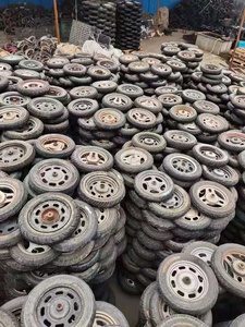 Ruedas de <span class=keywords><strong>carretilla</strong></span> 3,00-10 Neumáticos de <span class=keywords><strong>segunda</strong></span> <span class=keywords><strong>mano</strong></span> Neumáticos usados 3,50-10 Neumáticos de motocicleta de <span class=keywords><strong>segunda</strong></span> <span class=keywords><strong>mano</strong></span> - Product Image 5