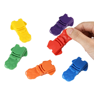 Colorful <b>Plastic</b> Paw Print <b>Bottle</b> Opener Portable Multifunction Beer Soda Can Tab Opener Kitchen Bar Gadget Wholesale - Product Image 1