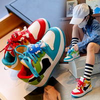 Baskets montantes asymétriques pour garçons et filles, chaussures de skate, collection automne 2026, confortables, chaussures décontractées basses, chaussures de sport