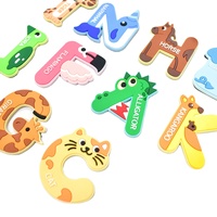 Autocollants muraux magnétiques éducatifs pour enfants, série d'animaux de dessin animé créatifs, éducation précoce, 26 lettres anglaises, PVC, caoutchouc souple