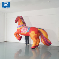 Modèle de cheval gonflable géant personnalisé de style chinois pour la publicité et la décoration d'événements en plein air
