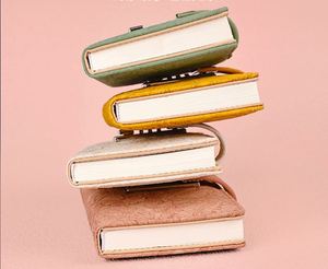 Nieuw Dagboek Retro Europese Stijl A7 Lederen Cover Studentennotitieboek Met Kantpatroon Creatieve Handgrootboek Magnetische Stijl - Product Image 2