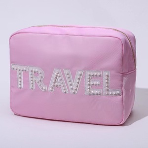 Linda Riñonera Arcoíris Brillante con Inicial Personalizada y Parche de Chenilla, Riñonera de Festival, Bolsa de Cintura de Viaje para Niñas, Estilo Boutique - Product Image 5