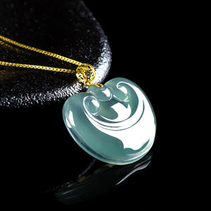 Colgante Ruyi de Jadeíta Natural Azul Agua con Incrustaciones de Oro de 18K, Joyería Femenina, Estilo Simple, Incluye Certificado de Tasación, D222 - Product Image 3