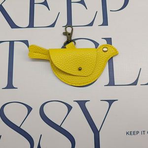 Bolsa de piel sintética HR PU con diseño de pájaro, llavero portátil con diseño de pájaro, amuleto de pájaro azul para regalos - Product Image 2