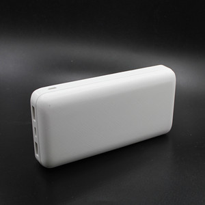 Banque d'alimentation mobile OEM chargeur portable à 2 ports USB <span class=keywords><strong>batterie</strong></span> <span class=keywords><strong>externe</strong></span> banque d'alimentation <span class=keywords><strong>20000mAH</strong></span> avec voyant d'alimentation - Product Image 2