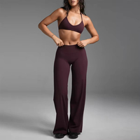 Ensemble de sport personnalisé avec logo pour femme : soutien-gorge de sport et leggings évasés pour le yoga, le fitness et la gym 2026