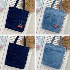 Sac en jean personnalisé avec logo, design simple, sac fourre-tout pour le shopping, sac à main tendance en jean pour femmes - Product Image 3