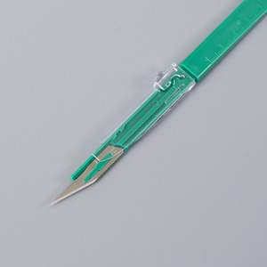 Bisturi veterinario monouso in acciaio inox di alta qualità con materiale di consumo veterinario Premium in plastica di sicurezza - Product Image 4