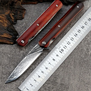 Couteau pliant en acier Damas à succès, manche en bois, couteau de poche tranchant pour le camping, bricolage, personnalisable OEM pour usage industriel - Product Image 1