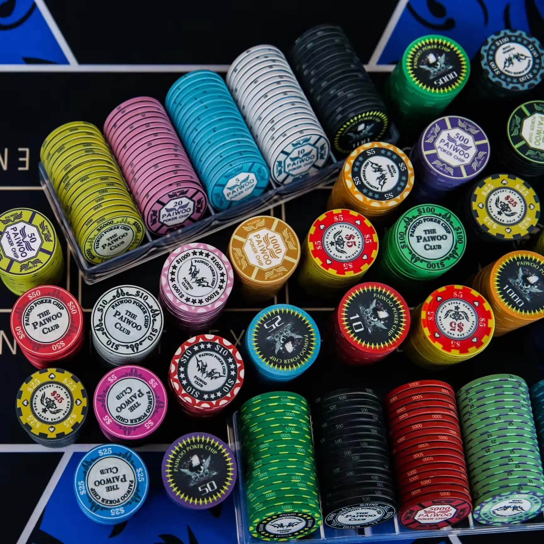 Poker chip biểu tượng tùy chỉnh chất lượng cao Poker chip 500Pcs gốm Poker chip Set cho Casino