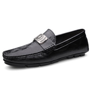 รองเท้าหนังผู้ชายสไตล์เกาหลีสำหรับฤดูร้อน แฟชั่นลำลองแบบสวม ระบายอากาศได้ดี กันลื่น เหมาะสำหรับใส่ทำงาน - Product Image 1