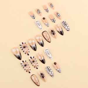 <span class=keywords><strong>Uñas</strong></span> Postizas Largas en Forma de Almendra, Estilo Retro Graffiti en Blanco <span class=keywords><strong>y</strong></span> Negro con Diseños de Dados <span class=keywords><strong>y</strong></span> Flores, Venta al Por Mayor - Product Image 3