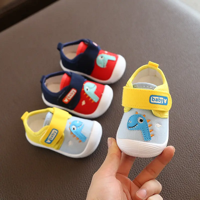 รองเท้าหนังนิ่มแฟชั่นมาใหม่ล่าสุดสำหรับเด็กทารก