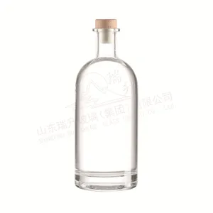 Vente en gros de vodka liqueur boisson alcoolisée whisky rhum bouteille en verre Ruisheng bouteille de vin en verre bouteille de gin 700ml