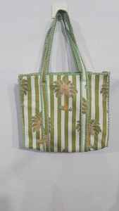 Sac à bandoulière pour femme en coton ethnique fait main, sac fourre-tout indien matelassé, sac fourre-tout tendance pour les courses - Product Image 3