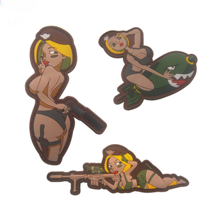 Hot Selling Mooie En Sexy Bikini Meisje Pvc Rubber Tactische Morele Badges Met Haak Lus Bevestigingssteun - Product Image 1