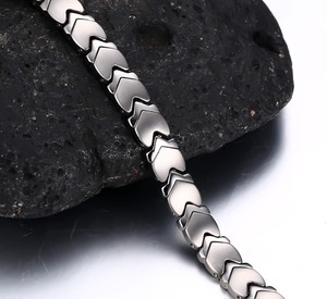 Moma-pulsera magnética de titanio de germanio japonés para mujer, pulsera de energía de piedra, salud biológica, pérdida de peso, ajuste Delgado - Product Image 5