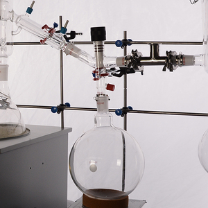 Kit <span class=keywords><strong>de</strong></span> destilación <span class=keywords><strong>de</strong></span> camino corto <span class=keywords><strong>de</strong></span> vidrio <span class=keywords><strong>de</strong></span> laboratorio <span class=keywords><strong>de</strong></span> 5L /10 L/20 L/<span class=keywords><strong>sistema</strong></span> <span class=keywords><strong>de</strong></span> destilación <span class=keywords><strong>de</strong></span> camino corto <span class=keywords><strong>al</strong></span> vacío - Product Image 5